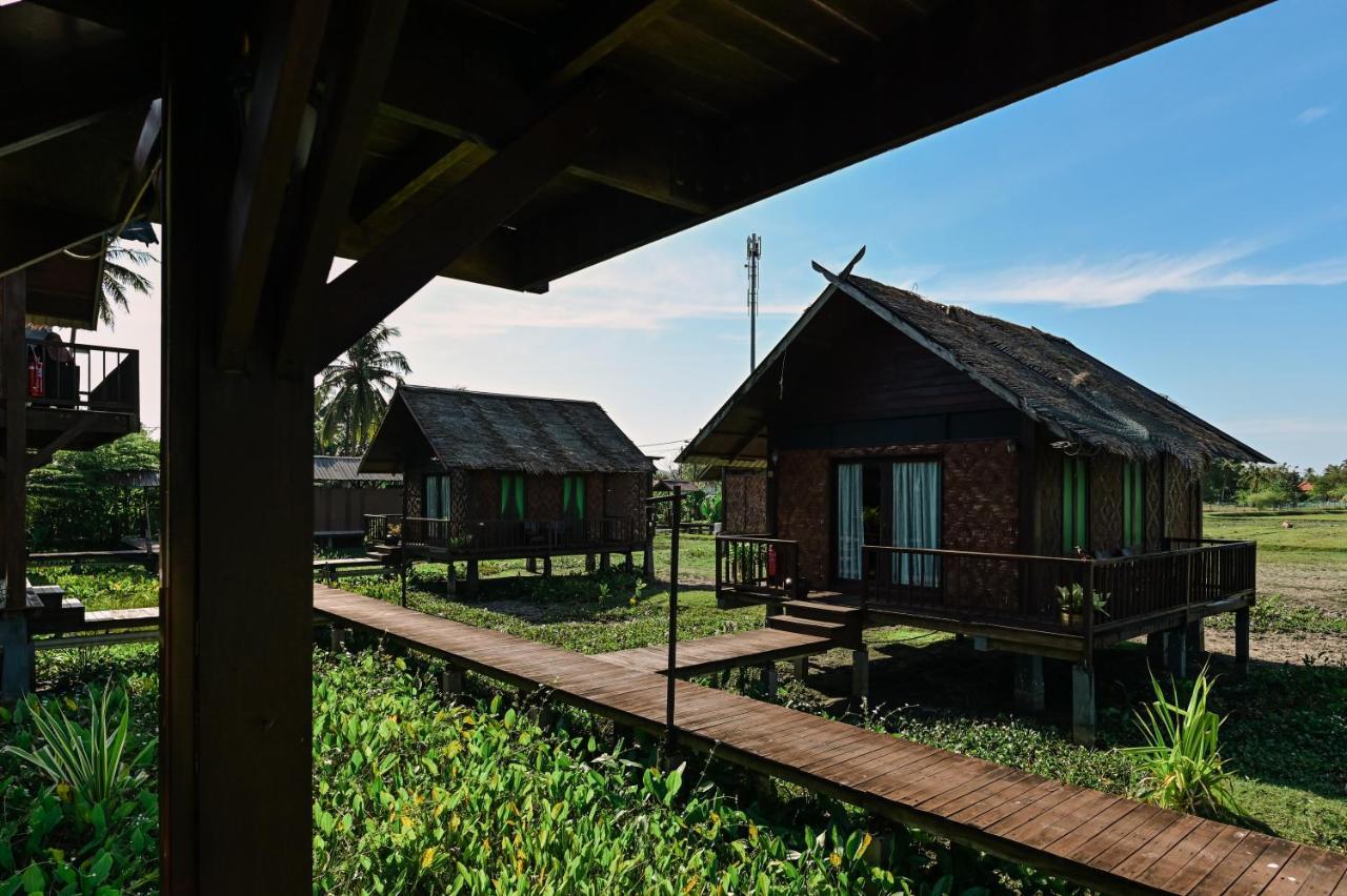 The Gemalai Village Pantai Cenang  Exterior photo