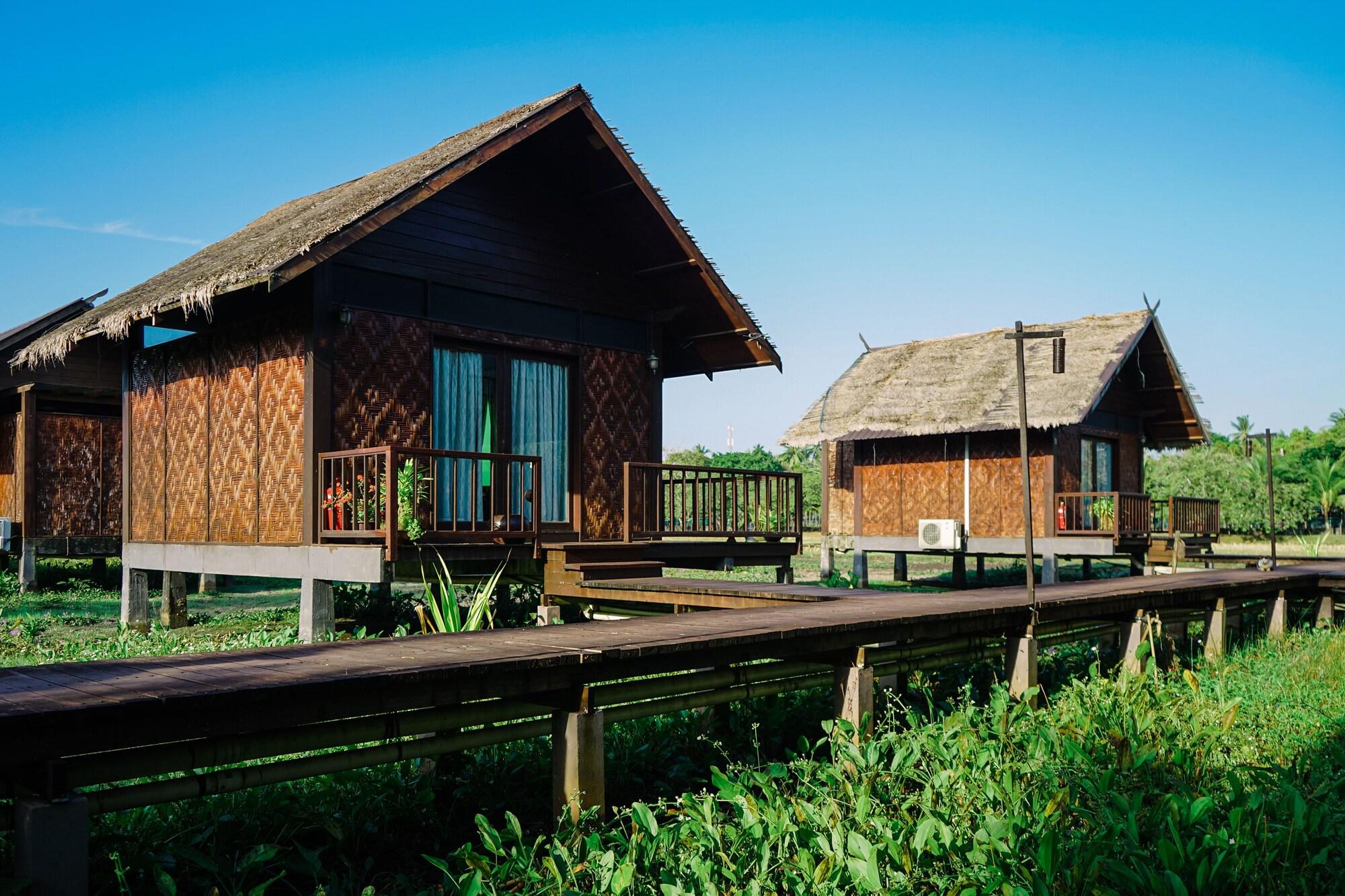 The Gemalai Village Pantai Cenang  Exterior photo